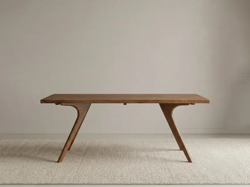 Tables de salle à manger en noyer